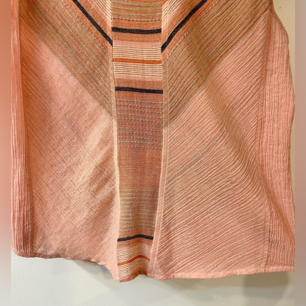 Liverpool Sleeveless Scoop Neck Popover W/Panel Pink Multi Yarn Size Small - Picture 4 of 9